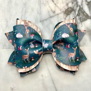 Into the Woods Oakley Bow